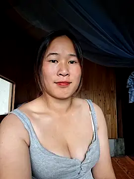 ALIENHR38 online show from September 29, 1:33 am