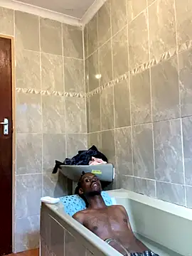 Wuu2now online show from November 19, 3:45 pm