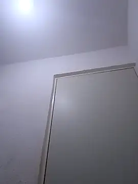 mamasitapetite online show from February 3, 1:15 am