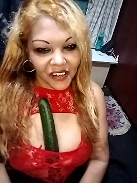 Snapshot of hemilynthomas2467 chatting on December 13, 7:53 pm hemilynthomas2467 online show from December 13, 7:53 pm