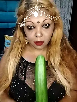 Snapshot of hemilynthomas2467 chatting on January 15, 8:45 pm hemilynthomas2467 online show from January 15, 8:45 pm