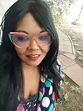 Snapshot of hemilynthomas2467 chatting on June 17, 8:28 am hemilynthomas2467 online show from June 17, 8:28 am