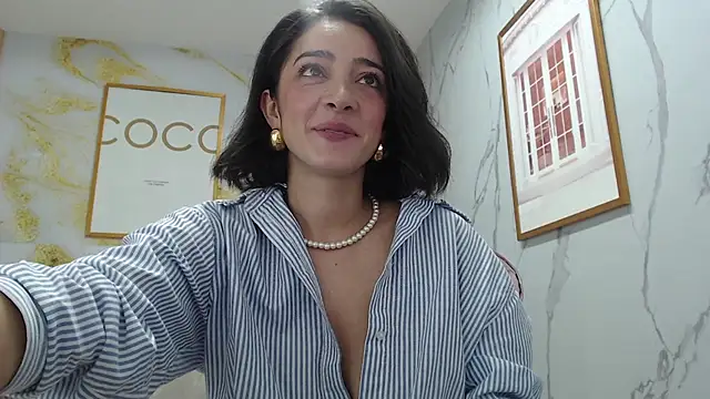 Snapshot of sara_lopez_s chatting on September 16, 1:45 pm sara lopez s online show from September 16, 1:45 pm