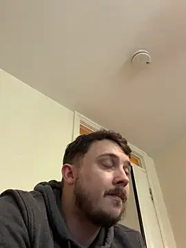 Snapshot of XXKieran chatting on June 8, 11:32 am XXKieran online show from June 8, 11:32 am
