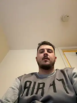 Snapshot of XXKieran chatting on August 3, 5:16 pm XXKieran online show from August 3, 5:16 pm