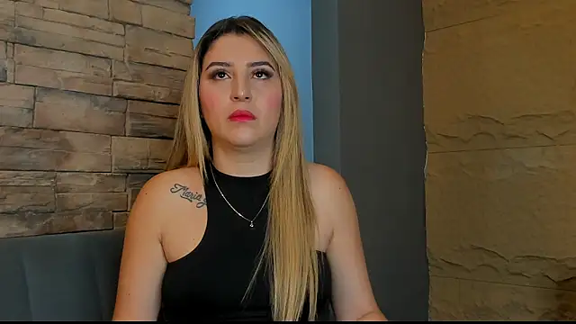 Snapshot of SophiaDior_ chatting on September 26, 11:47 am SophiaDior online show from September 26, 11:47 am