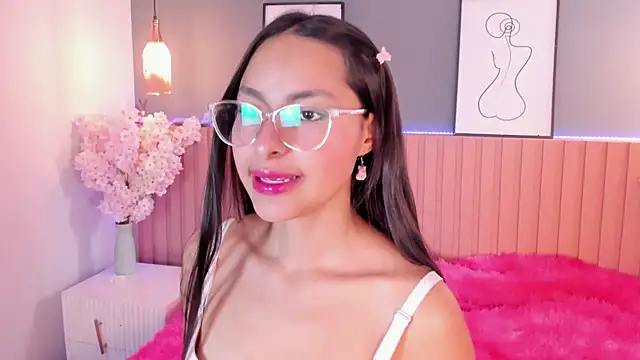 Annie  2 online show from September 16, 12:50 pm