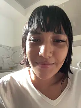 Amberdecolombia online show from November 16, 8:03 pm