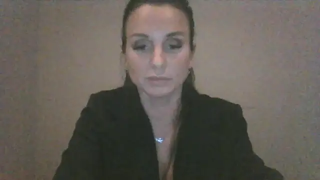 Justnani001 online show from March 21, 9:40 pm