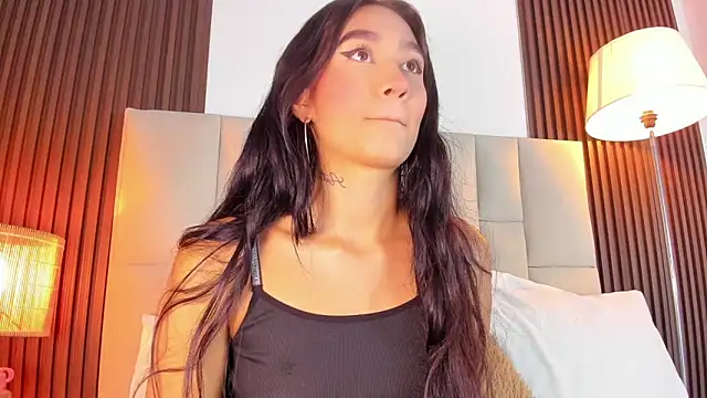 Nicolqueen  online show from May 12, 11:18 am