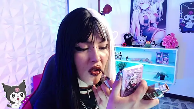 lil candy77 online show from March 25, 12:11 pm