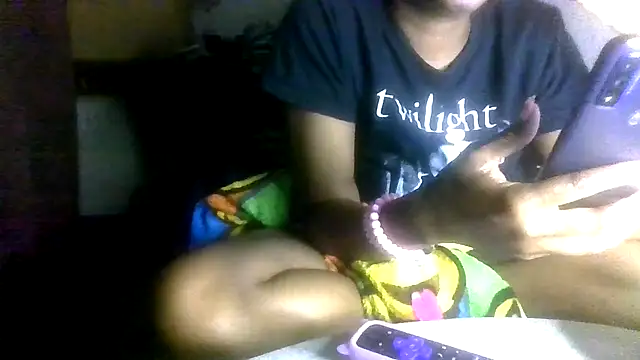 prettymaa online show from November 21, 3:38 am