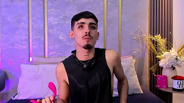 NikoStone  online show from September 14, 4:44 am