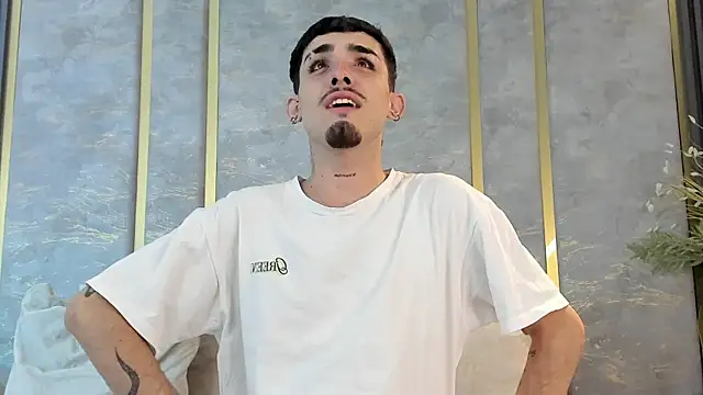 NikoStone  online show from December 21, 4:30 am