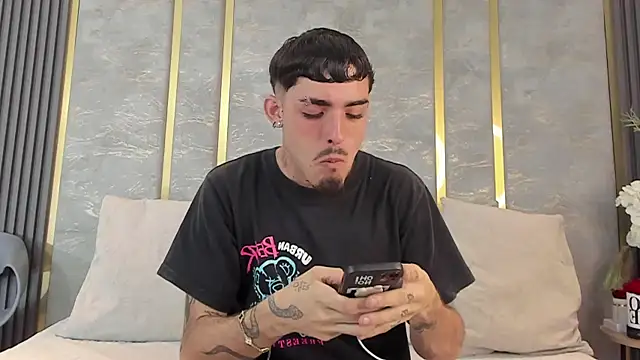 NikoStone  online show from January 14, 5:13 am