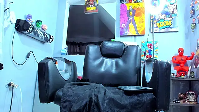 Snapshot of AlamJams chatting on October 28, 10:12 pm AlamJams online show from October 28, 10:12 pm