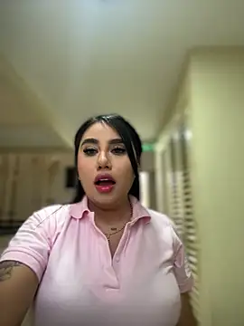 Sophie Dreamss online show from March 28, 9:36 pm