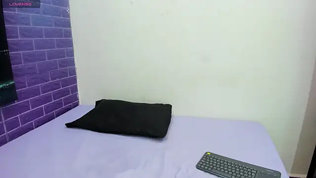 Cora 222 online show from September 21, 11:23 am