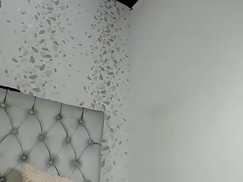 michelle perla online show from September 17, 7:04 pm