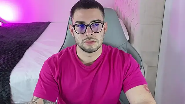 Snapshot of baby_mateo chatting on May 25, 2:28 am baby mateo online show from May 25, 2:28 am