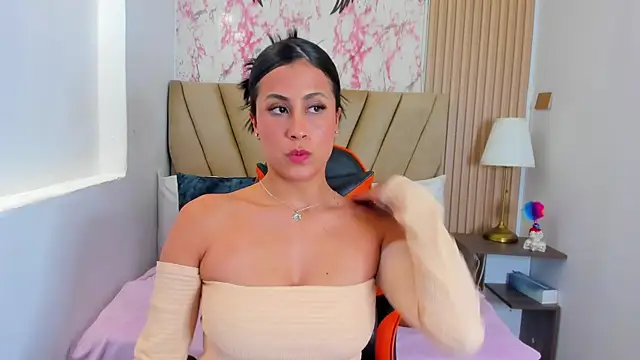 Thais kim online show from July 9, 6:23 pm