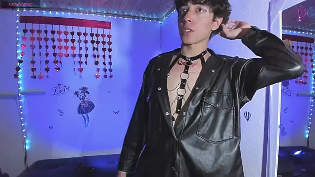 Dani Lips  online show from September 16, 7:04 pm