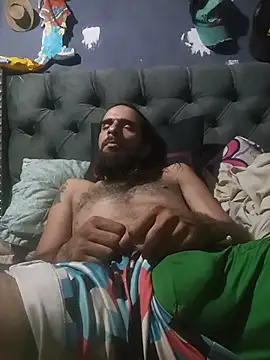 Snapshot of hairy_mannn chatting on July 22, 3:37 pm hairy mannn online show from July 22, 3:37 pm