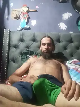 Snapshot of hairy_mannn chatting on August 2, 6:28 pm hairy mannn online show from August 2, 6:28 pm