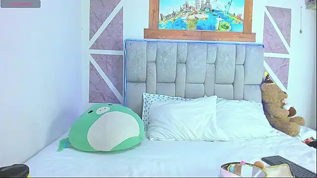 Snapshot of christopher_Hot chatting on February 25, 5:22 pm christopher Hot online show from February 25, 5:22 pm