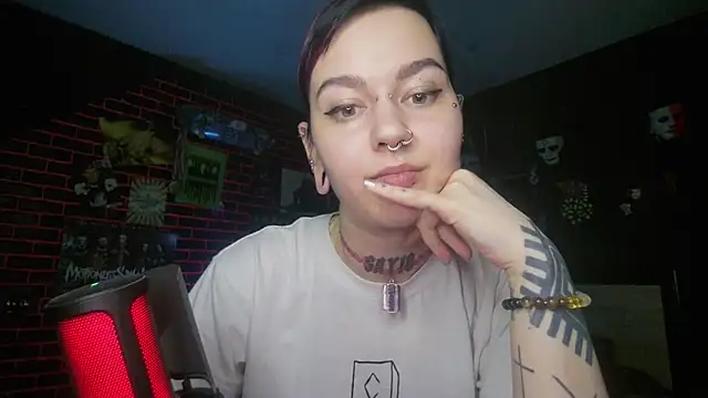 MessalinaOfficial online show from September 17, 9:38 pm