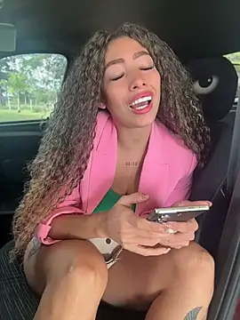 roxyrougee online show from May 12, 12:57 pm