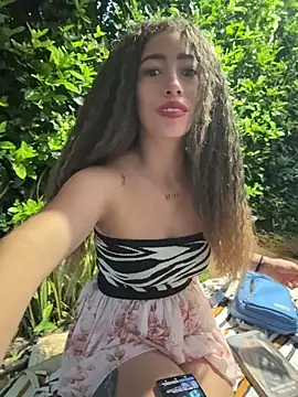roxyrougee online show from May 29, 10:46 am