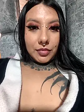 missashlyrosette online show from April 12, 2:05 am