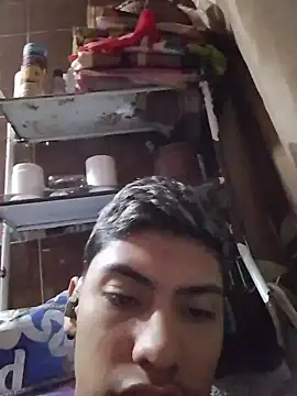 Snapshot of aispuro8505 chatting on March 6, 5:42 pm aispuro8505 online show from March 6, 5:42 pm