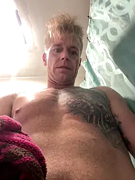 DILFiGuess11 online show from September 16, 11:33 am