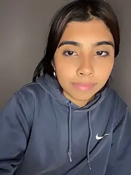 DianeSuns  online show from May 7, 5:13 am