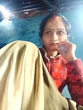 Jooli xx online show from February 8, 11:46 am