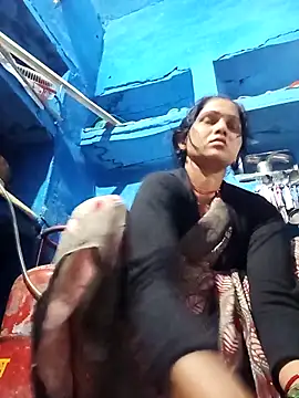 Jooli xx online show from March 31, 1:07 am