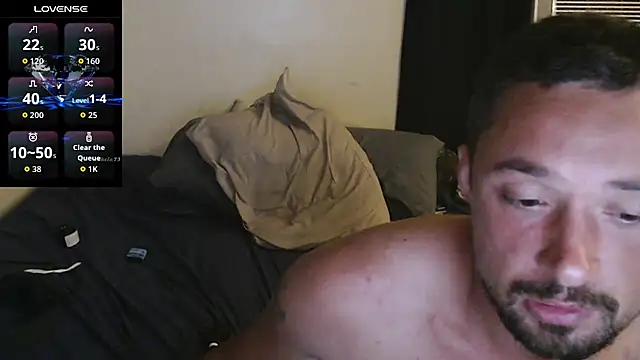 Snapshot of YoBlezz chatting on August 6, 5:31 am YoBlezz online show from August 6, 5:31 am