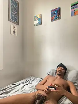 TRILLAHUNG online show from September 23, 6:11 pm