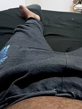 Snapshot of delicio6 chatting on October 11, 8:13 am delicio6 online show from October 11, 8:13 am