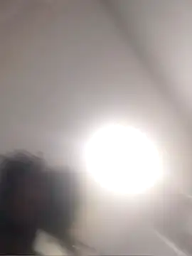 Louise Mattos online show from November 21, 7:23 pm