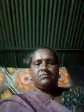 Snapshot of Ishwariya_Hatwal chatting on September 9, 3:50 am Ishwariya Hatwal online show from September 9, 3:50 am
