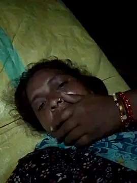 Snapshot of Ishwariya_Hatwal chatting on September 13, 9:47 pm Ishwariya Hatwal online show from September 13, 9:47 pm