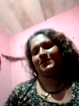 Snapshot of Ishwariya_Hatwal chatting on September 19, 7:25 pm Ishwariya Hatwal online show from September 19, 7:25 pm