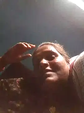 Snapshot of Ishwariya_Hatwal chatting on September 21, 5:09 am Ishwariya Hatwal online show from September 21, 5:09 am