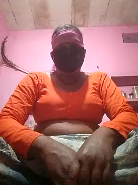 Snapshot of Ishwariya_Hatwal chatting on October 13, 1:00 pm Ishwariya Hatwal online show from October 13, 1:00 pm