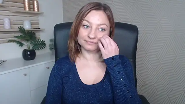 angelaSamt online show from November 29, 7:55 am