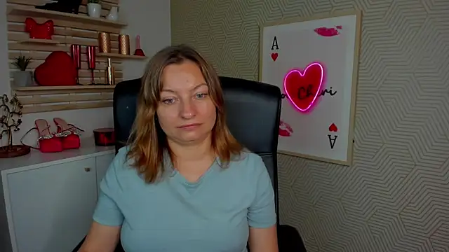 angelaSamt online show from July 7, 6:47 am