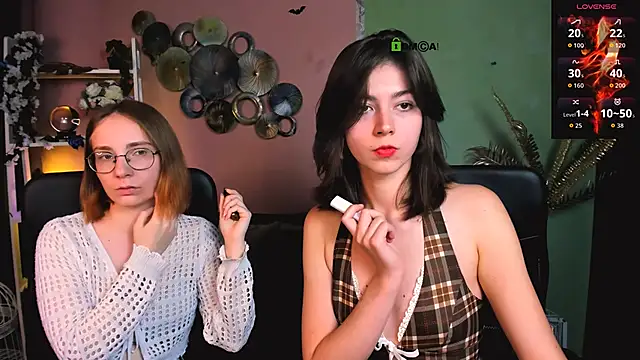 kitniss dreamy online show from December 3, 1:31 pm